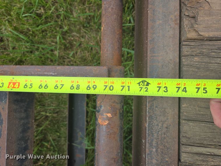 image for item EB1038 2004 Legend 26' Tandem SW GN equipment trailer