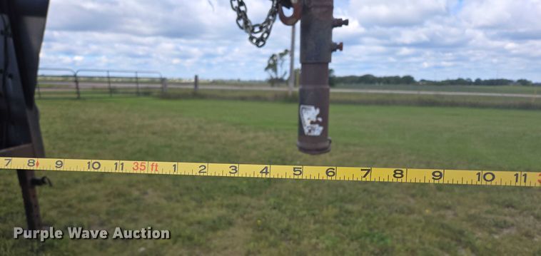 image for item EB1038 2004 Legend 26' Tandem SW GN equipment trailer