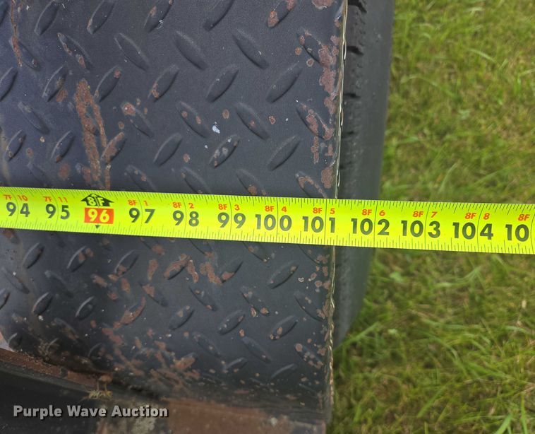 image for item EB1038 2004 Legend 26' Tandem SW GN equipment trailer