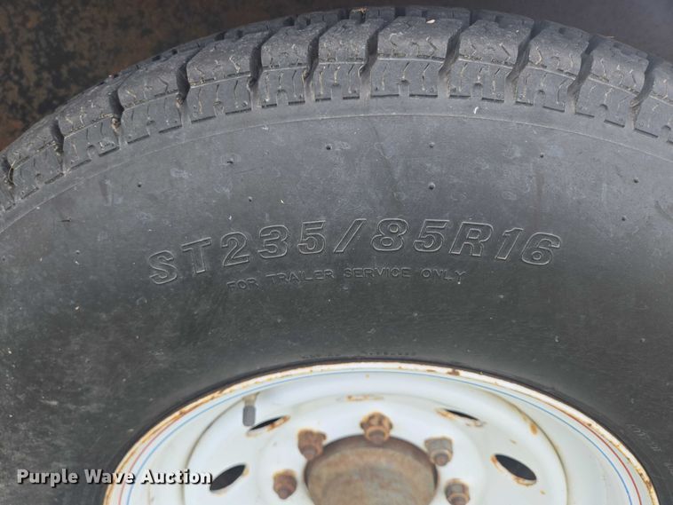 image for item EB1038 2004 Legend 26' Tandem SW GN equipment trailer