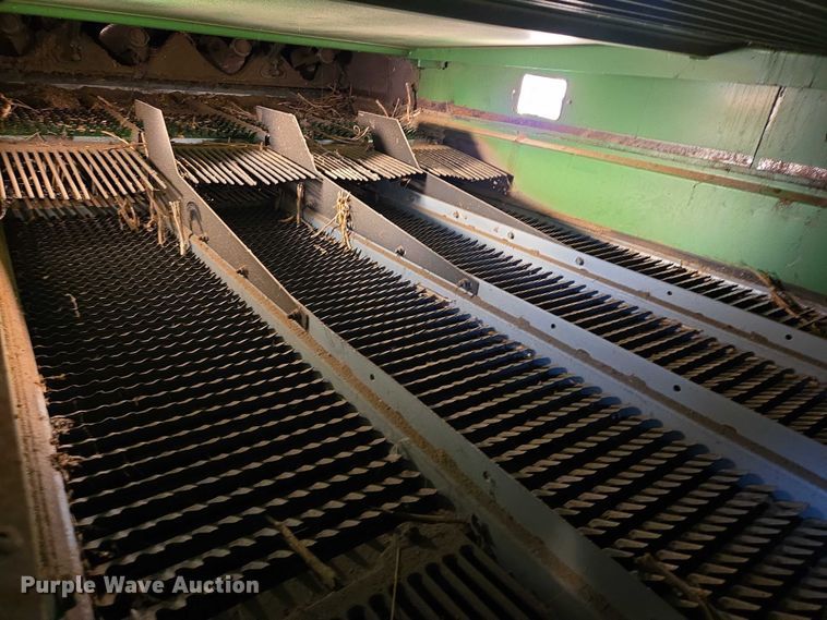 image for item EB1048 2001 John Deere 9650STS combine