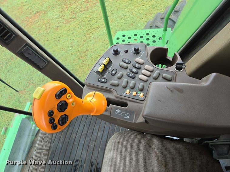 image for item EB1048 2001 John Deere 9650STS combine