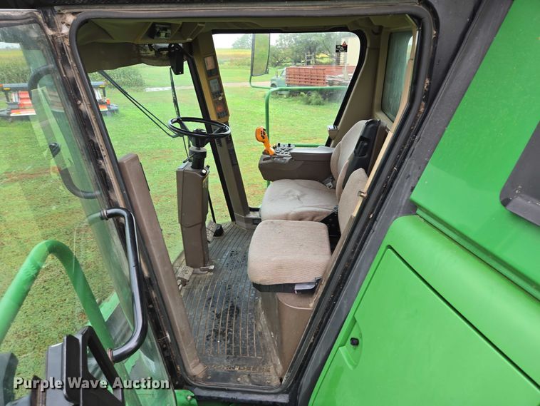 image for item EB1048 2001 John Deere 9650STS combine