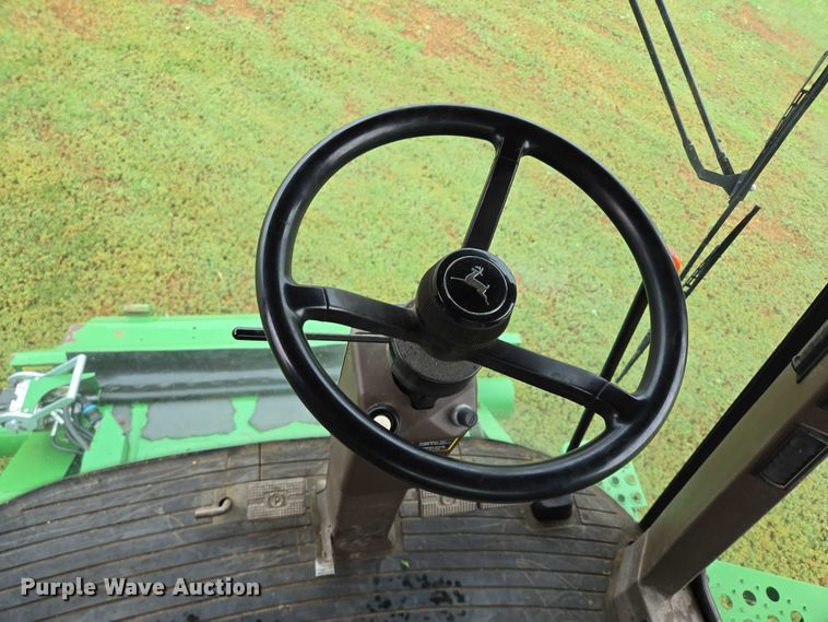 image for item EB1048 2001 John Deere 9650STS combine