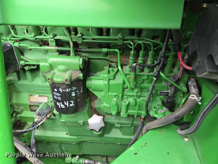 image for item EB1048 2001 John Deere 9650STS combine