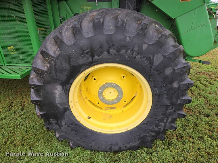 image for item EB1048 2001 John Deere 9650STS combine