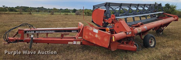 image for item EB8269 Case IH 8220 swather / windrower