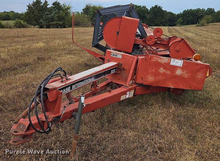 image for item EB8269 Case IH 8220 swather / windrower