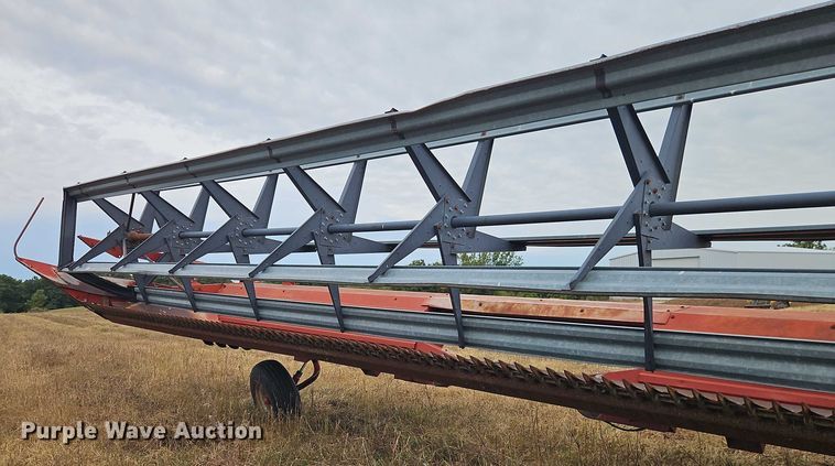image for item EB8269 Case IH 8220 swather / windrower