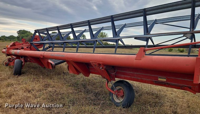 image for item EB8269 Case IH 8220 swather / windrower