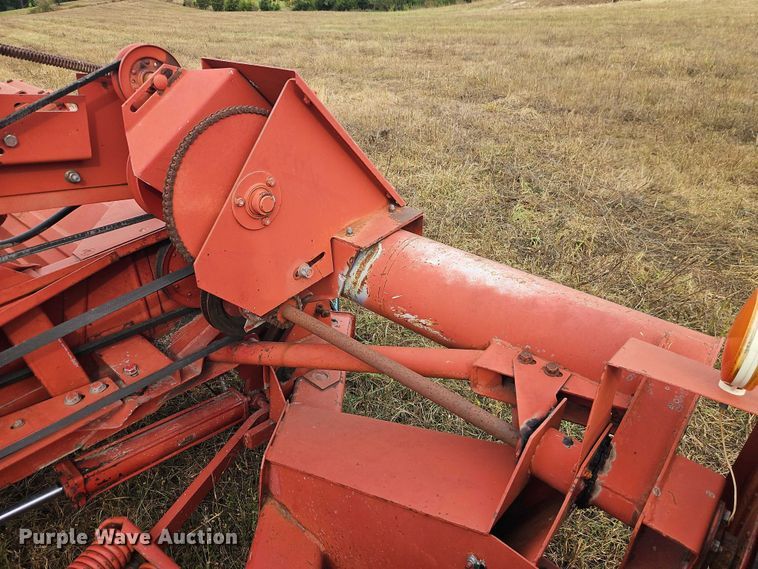 image for item EB8269 Case IH 8220 swather / windrower