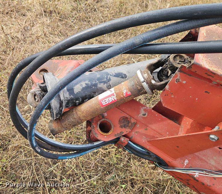 image for item EB8269 Case IH 8220 swather / windrower