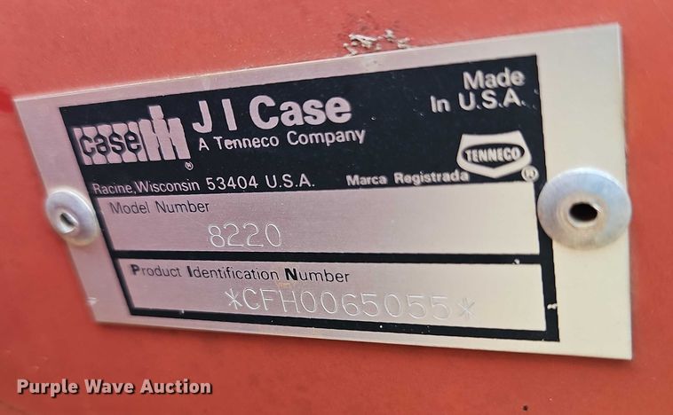 image for item EB8269 Case IH 8220 swather / windrower