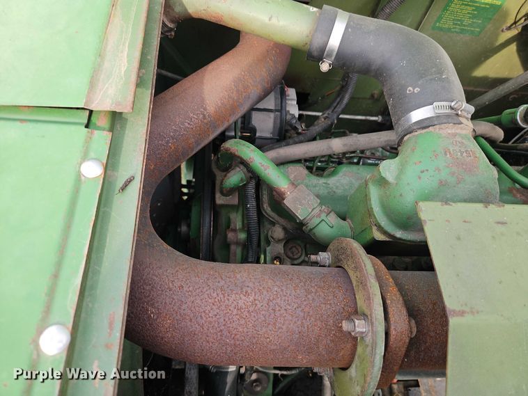 image for item EB8270 1979 John Deere 6620 combine