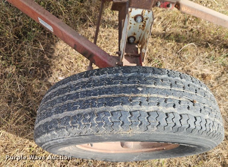 image for item EB8273 John Deere 915 rigid head