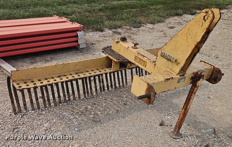 image for item EB8306 Williams Ag Group AR-72 landscape rake