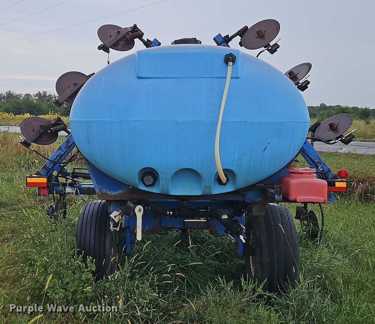 image for item EB8321 Case 2800 liquid fertilizer applicator