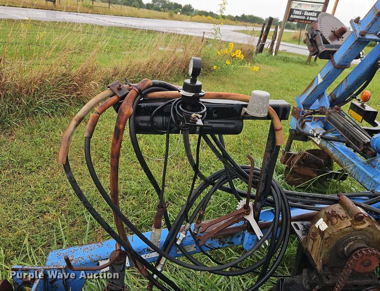 image for item EB8321 Case 2800 liquid fertilizer applicator