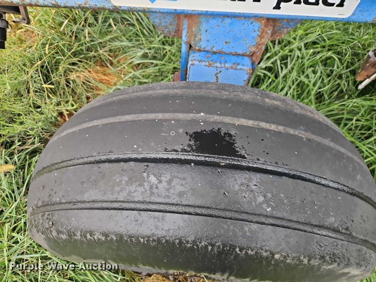 image for item EB8321 Case 2800 liquid fertilizer applicator