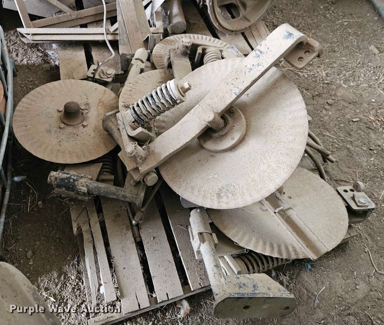 image for item EB8321 Case 2800 liquid fertilizer applicator