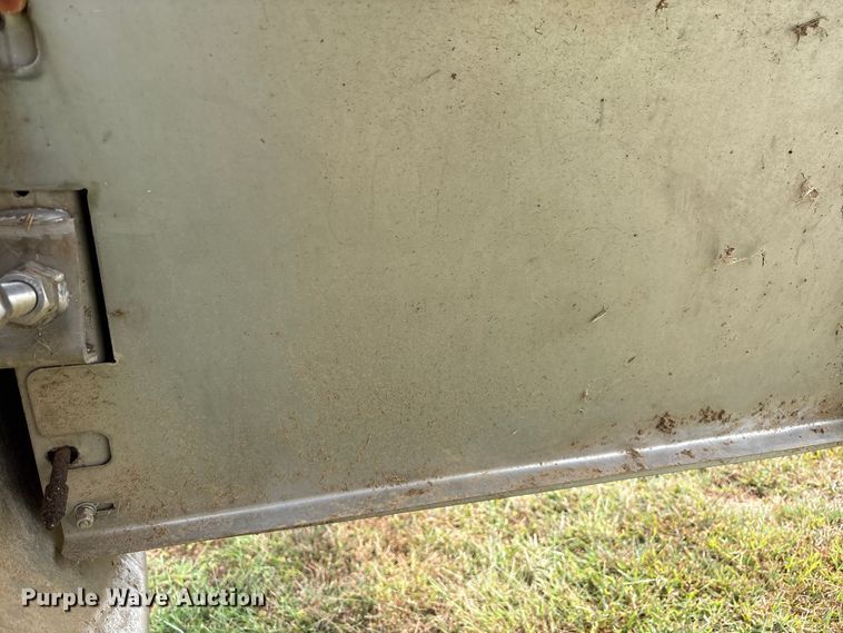 image for item EC4407 Adams BLO-24-54 fertilizer conveyor