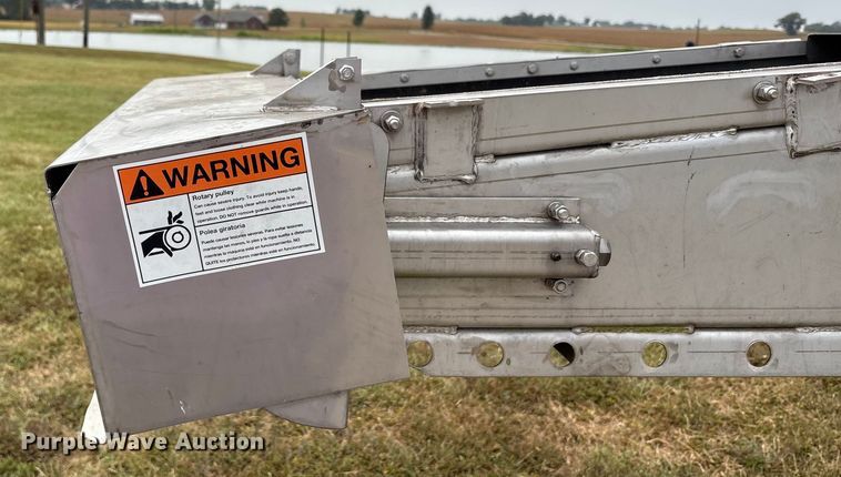 image for item EC4407 Adams BLO-24-54 fertilizer conveyor