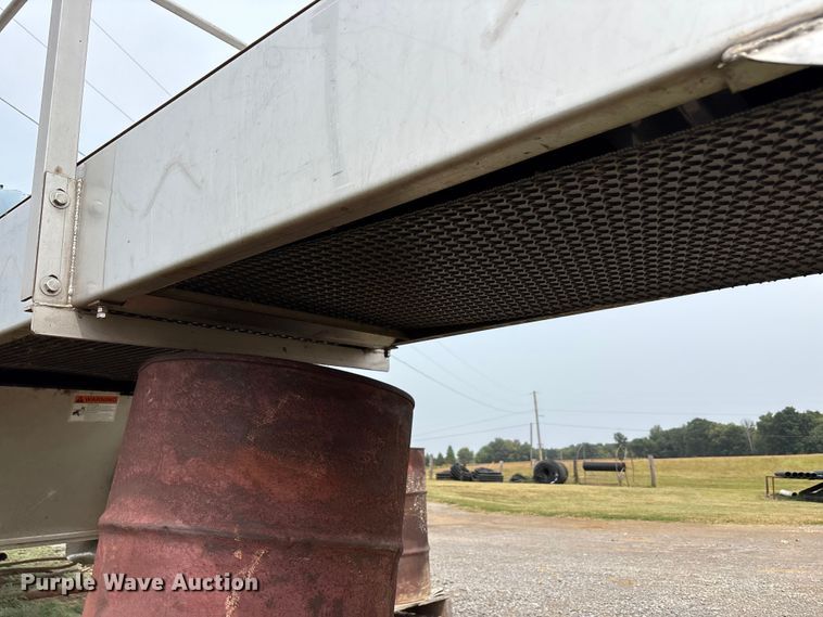 image for item EC4407 Adams BLO-24-54 fertilizer conveyor