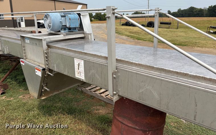 image for item EC4407 Adams BLO-24-54 fertilizer conveyor