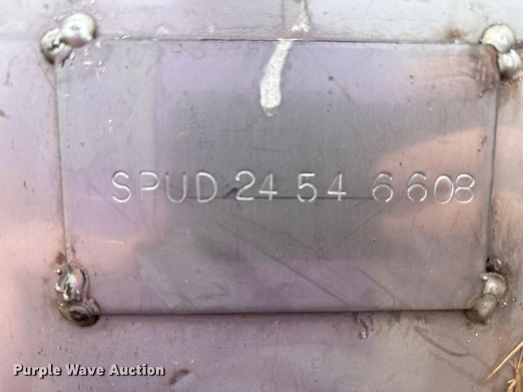 image for item EC4407 Adams BLO-24-54 fertilizer conveyor