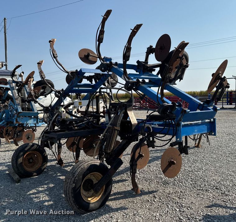 image for item ED1505 DMI 3200 NH3 applicator