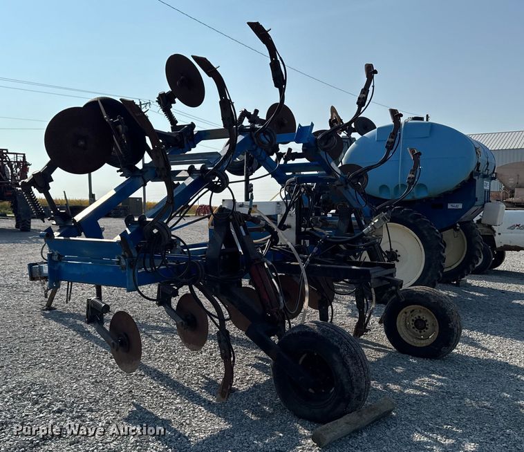 image for item ED1505 DMI 3200 NH3 applicator