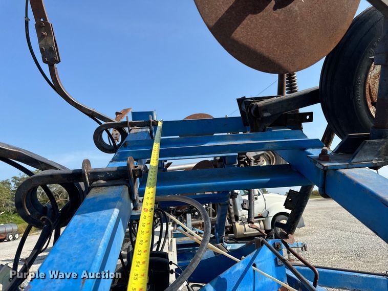 image for item ED1505 DMI 3200 NH3 applicator