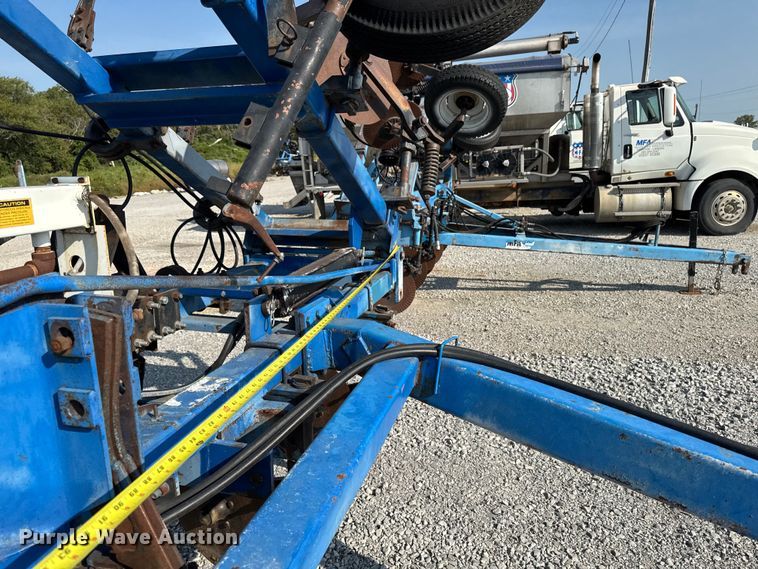 image for item ED1505 DMI 3200 NH3 applicator