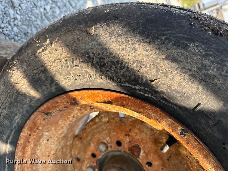 image for item ED1505 DMI 3200 NH3 applicator