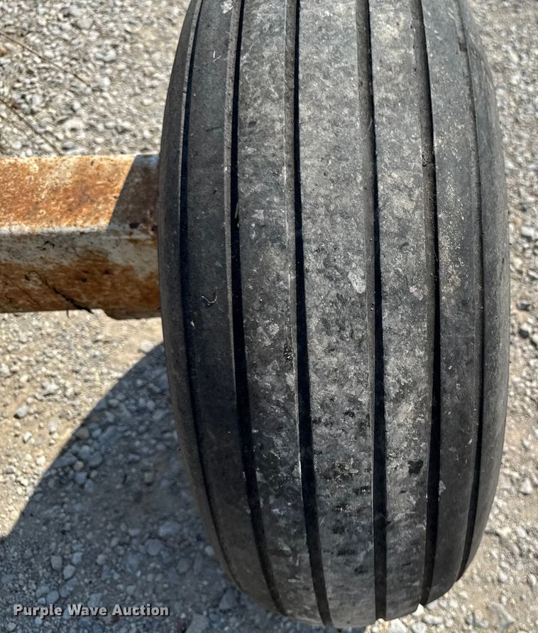 image for item ED1513 Running gear