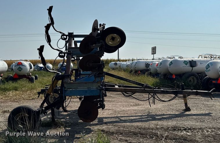 image for item ED1515 DMI 3200 NH3 applicator