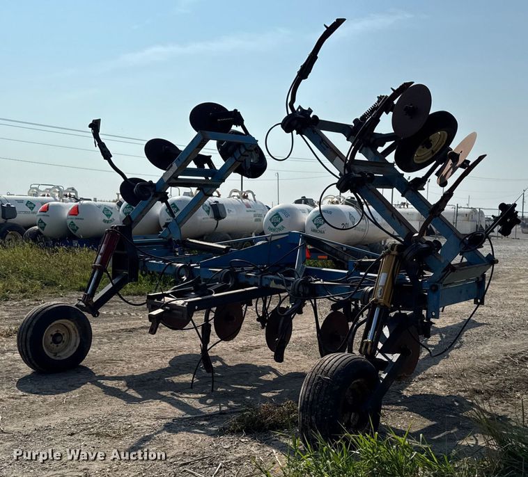 image for item ED1515 DMI 3200 NH3 applicator