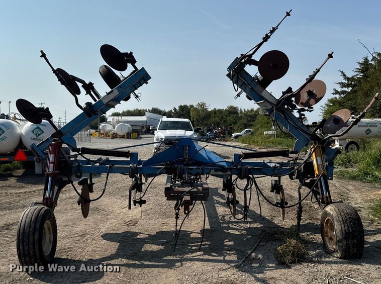 image for item ED1515 DMI 3200 NH3 applicator