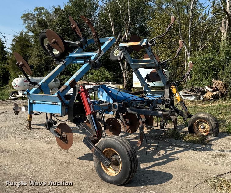 image for item ED1515 DMI 3200 NH3 applicator