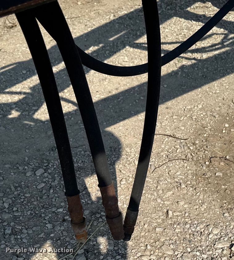 image for item ED1515 DMI 3200 NH3 applicator