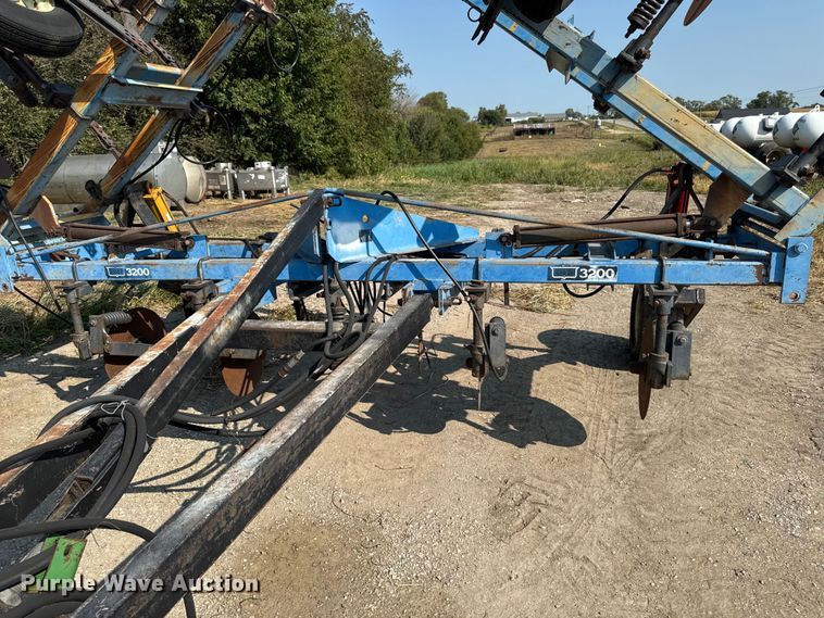 image for item ED1515 DMI 3200 NH3 applicator