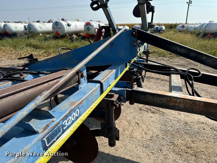 image for item ED1515 DMI 3200 NH3 applicator