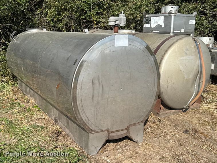image for item ED1516 (7) stainless steel tanks