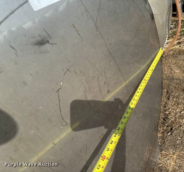 image for item ED1516 (7) stainless steel tanks