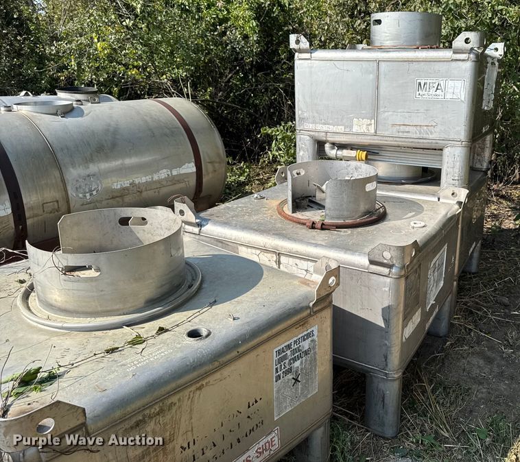 image for item ED1516 (7) stainless steel tanks