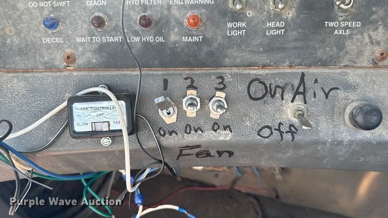 image for item ED1517 Case FLX4300 spreader