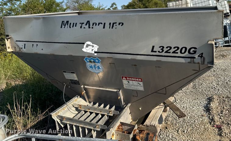 image for item ED1517 Case FLX4300 spreader