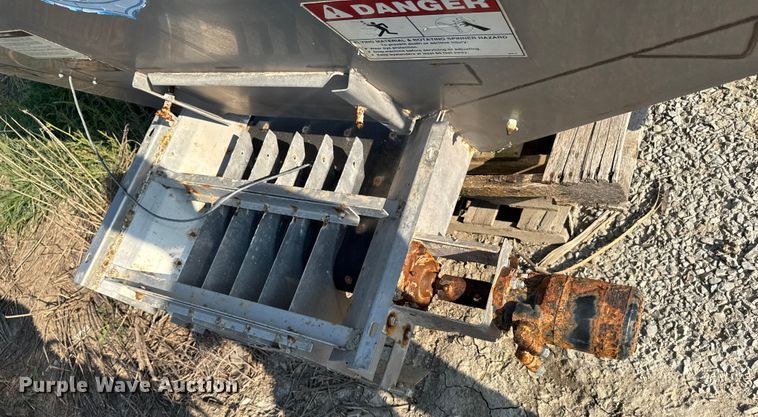 image for item ED1517 Case FLX4300 spreader