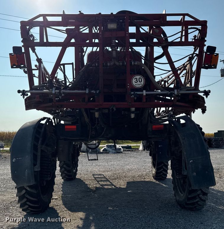 image for item ED1518 2011 Case 4420 Patriot sprayer