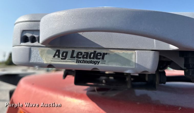 image for item ED1518 2011 Case 4420 Patriot sprayer